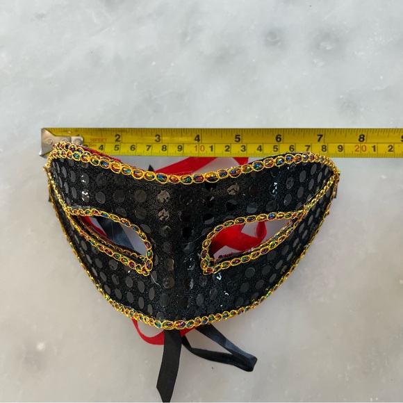 NWOT Masquerade Masks. Red and black. - Picture 3 of 3